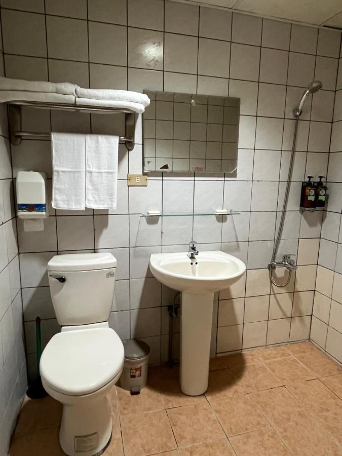 藍晴庭 Apartment Луодонг Екстериор снимка